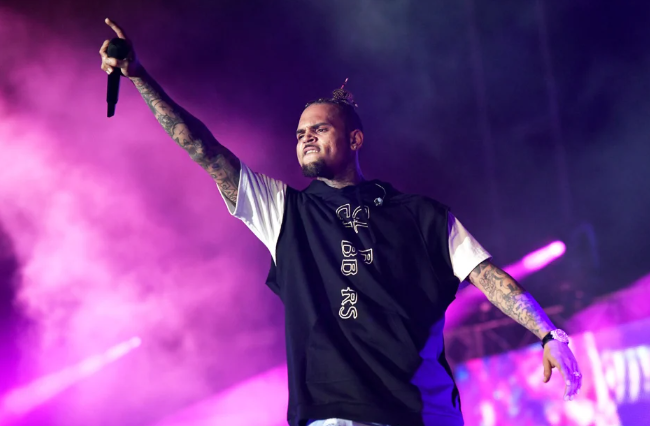 Where is Chris Brown Performing in Virginia Beach?